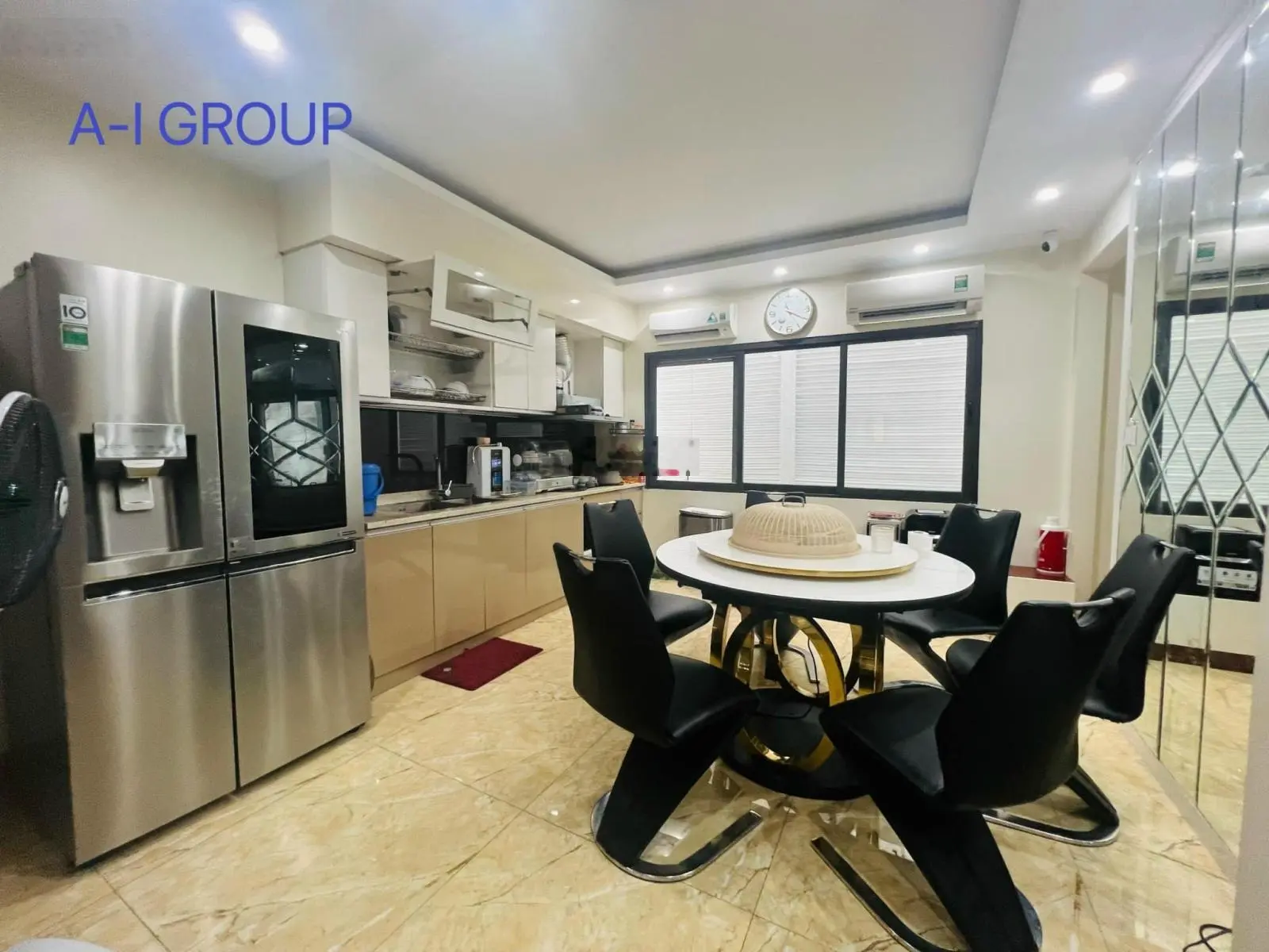 Bán căn Vinhomes Bến Đoan, Hạ Long full nội thất đẹp. Dt: 90m2 giá mềm