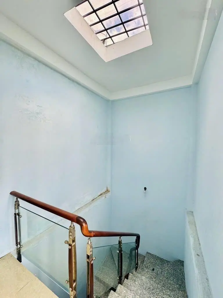 Bán nhà mã lò 4x20m, 1 trệt 3 lầu sân thượng, hẻm 6m, giá 6.5 tỷ - nhà cực đẹp, giá cực rẻ