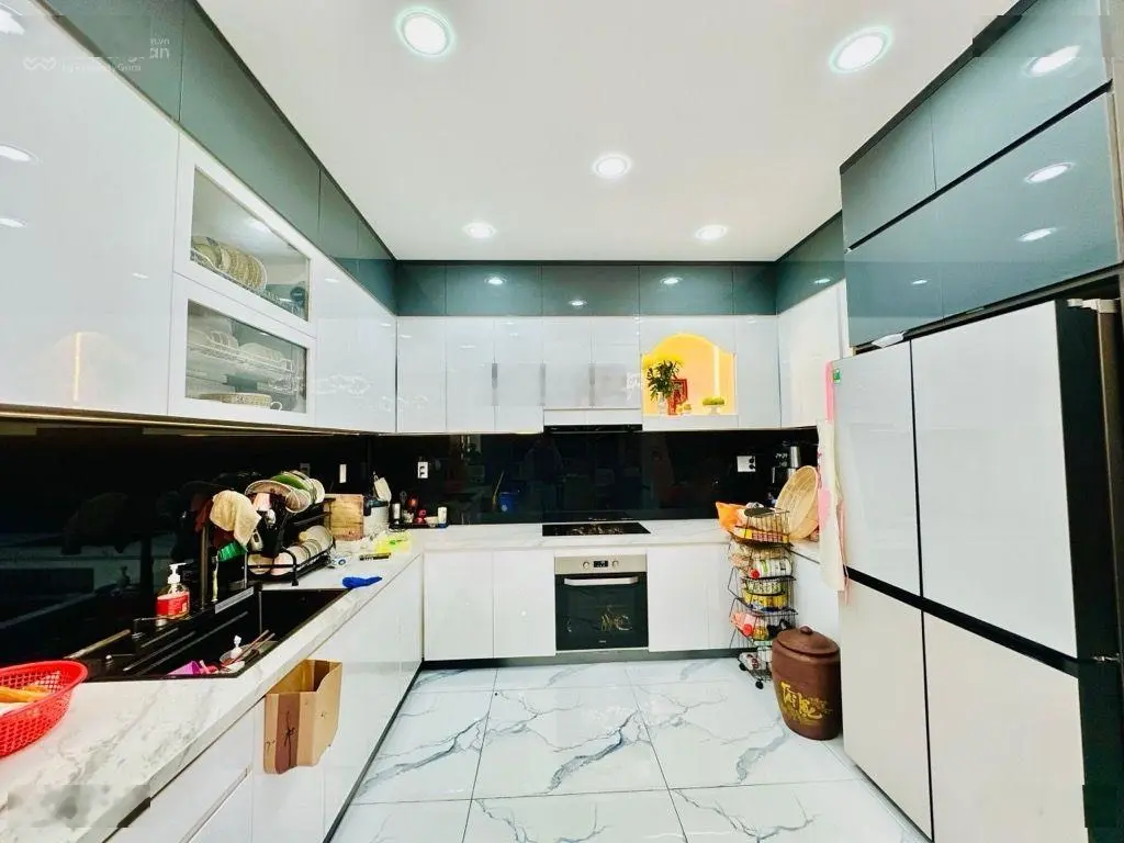 Bán biệt thự An Lạc, ngang bề thế 6m, 5tầng, có thang máy, nhỉnh 10tỷ