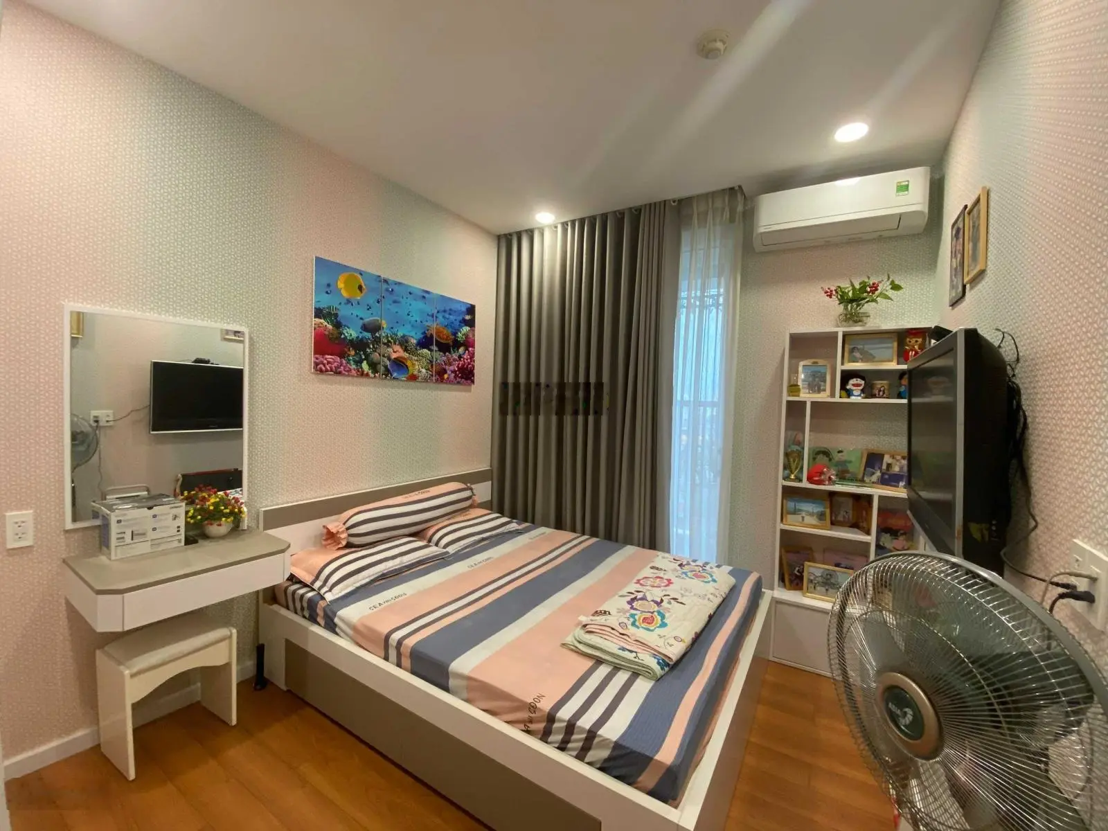 Bán C/C Orchard Parkview, 85m2, 3 phòng, Giá 5.6 tỷ, view đông nam - Đ/C: 130 Hồng Hà, Phú Nhuận