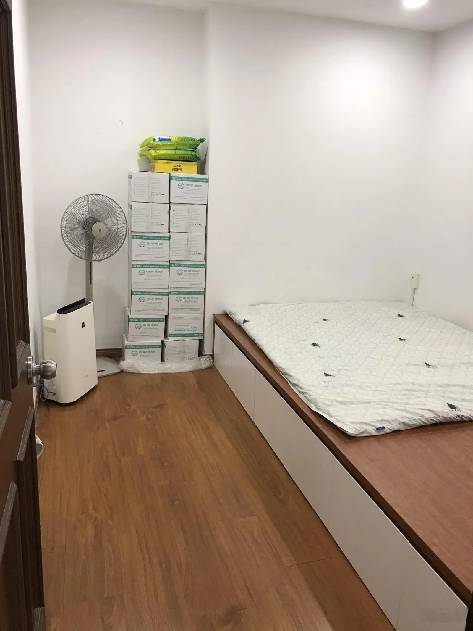 Cần bán căn hộ Giai Việt Tạ Quang Bửu, P5, Q8. D82m2, 2 phòng ngủ , 2WC