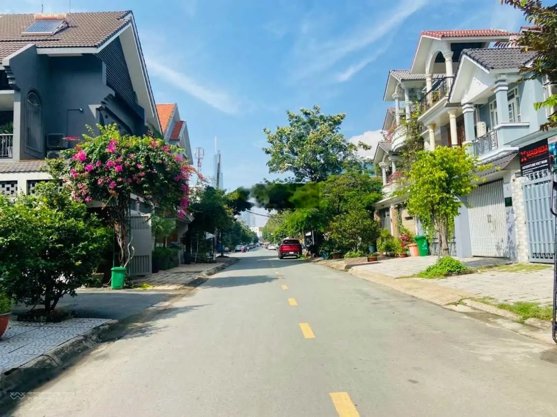 Villas đường Nguyễn Văn Hưởng - Thảo Điền - 10 x 16m - 4 tầng đẹp - giá 39 tỷ