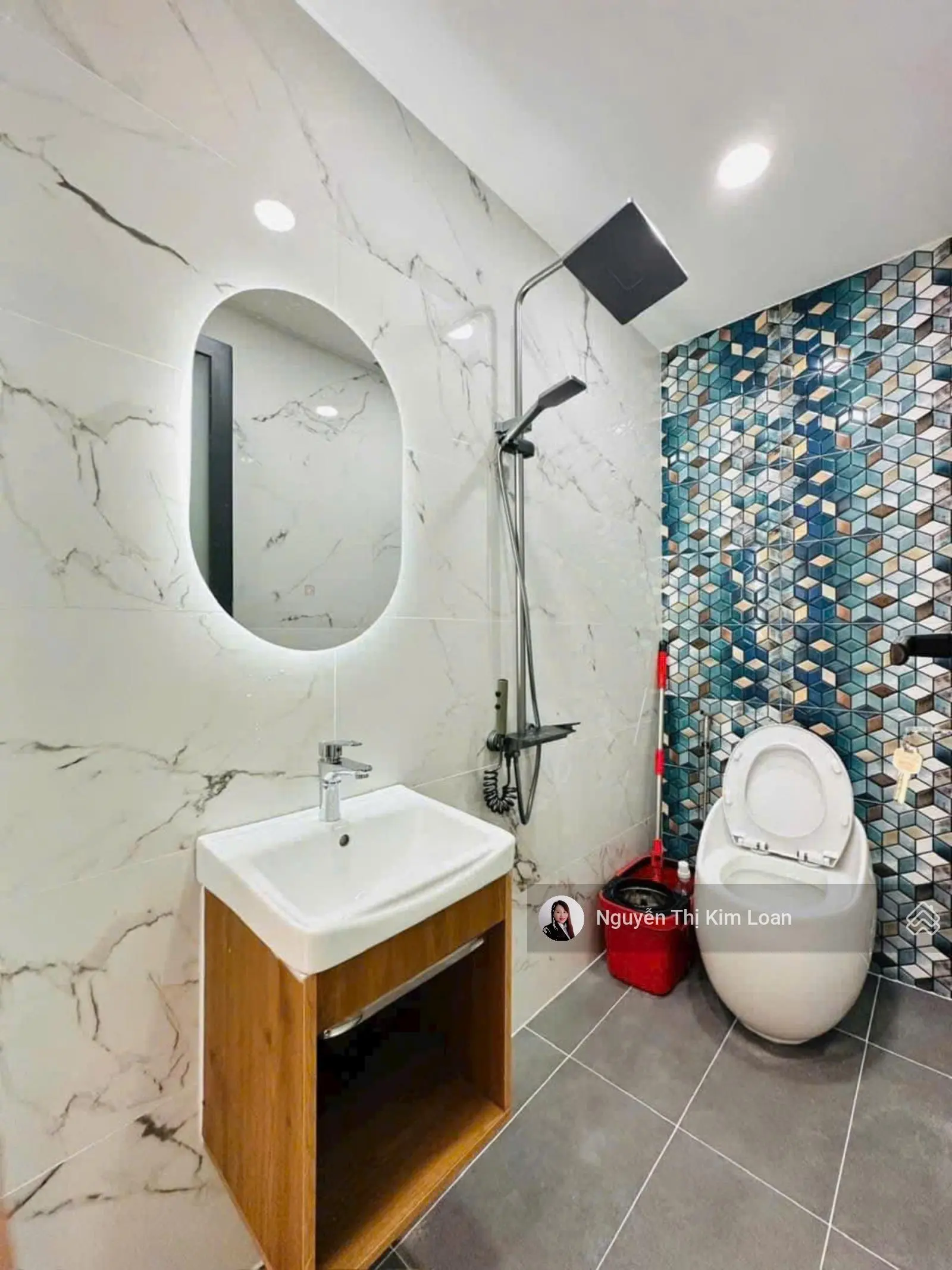 Bán nhà hẻm xe hơi - P.8 Gò Vấp - 5 tầng - 4m*11.5m - 4 phòng ngủ - gần công viên làng Hoa - 7.2 tỷ