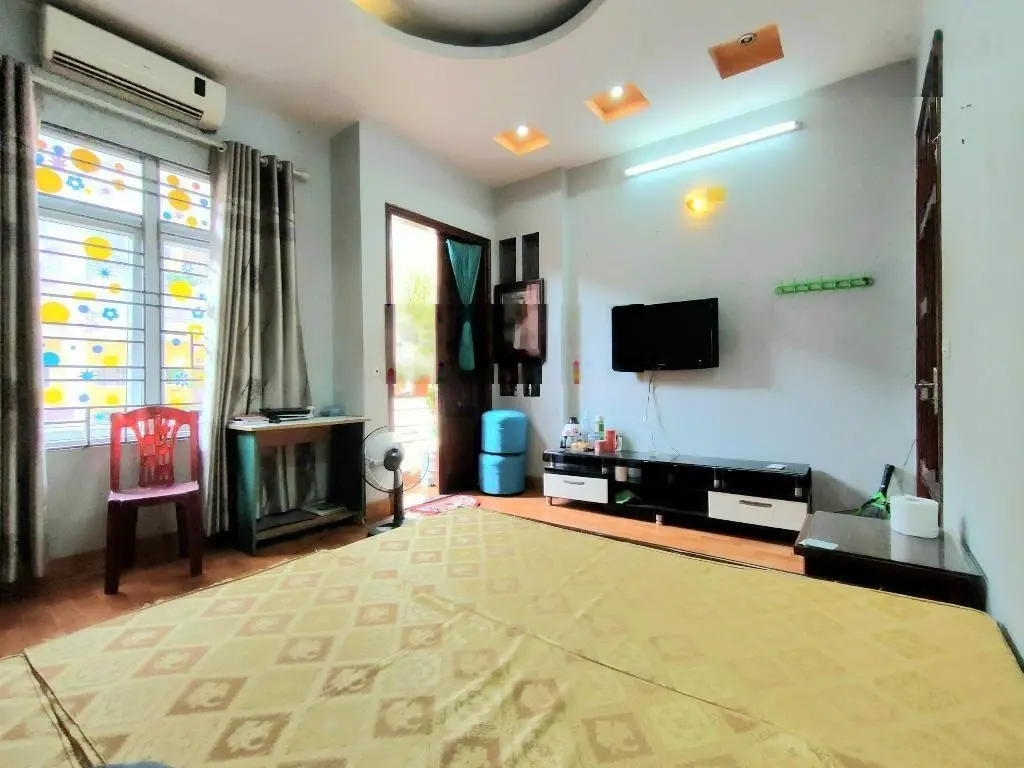 GẦN HÀO NAM - TRUNG TÂM ĐỐNG ĐA - GIÁ ĐẦU TƯ DT 58m 6 tầng Mặt tiền 4.6m Giá 8tỷ 6