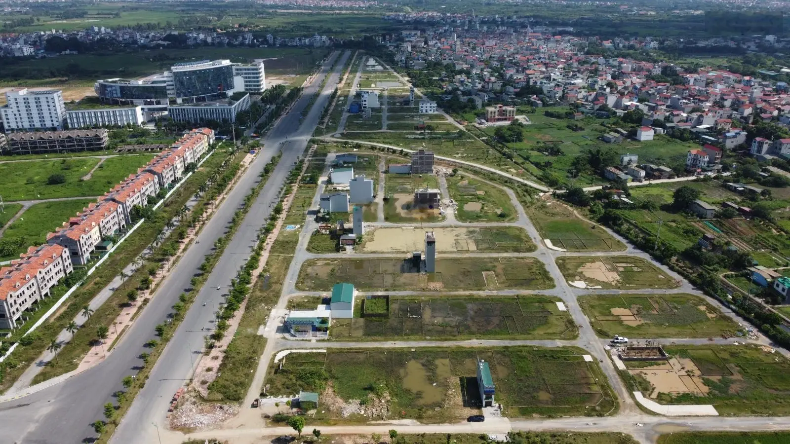 Đất dịch vụ An Thượng - giáp đường Liên khu 8