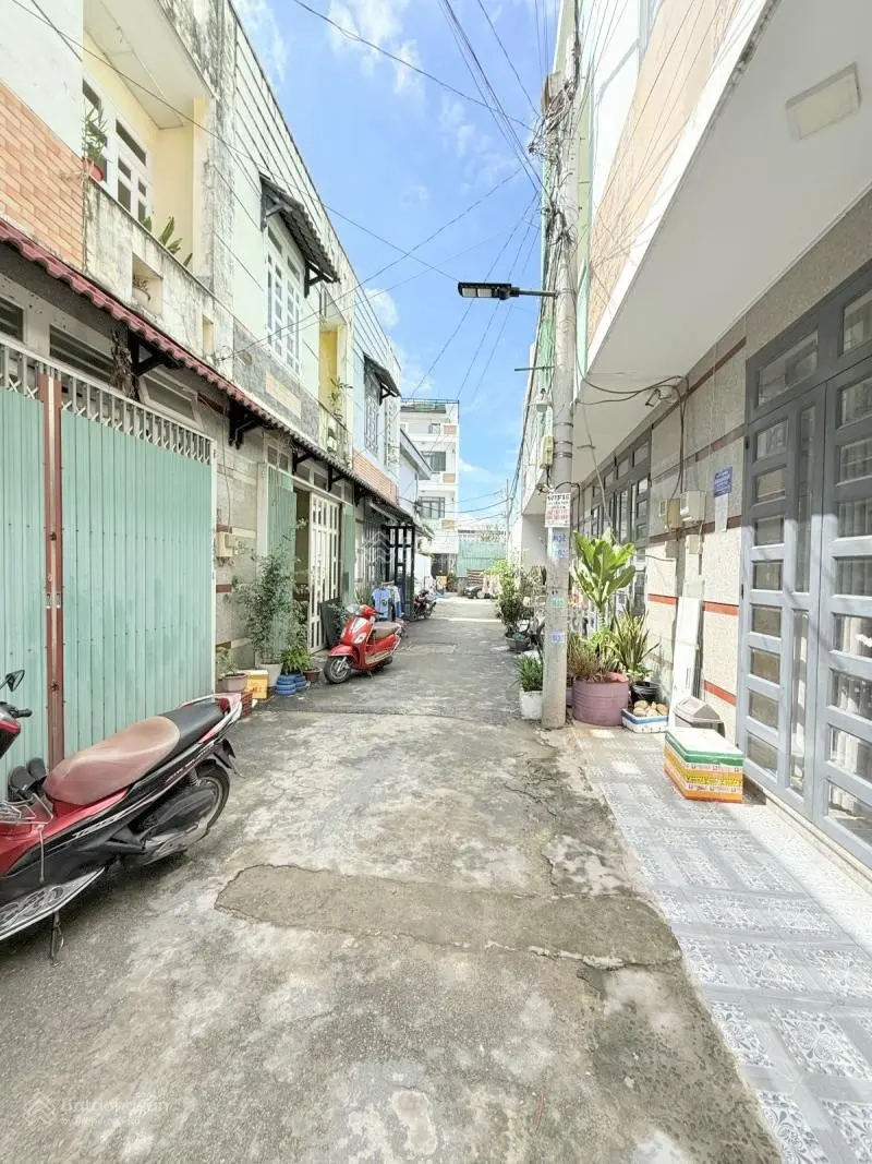 Bán nhà HXH Cây Keo, Tam Phú 52m² gần Tô Ngọc Vân giá chỉ 4.8 tỷ có sổ công chứng ngay