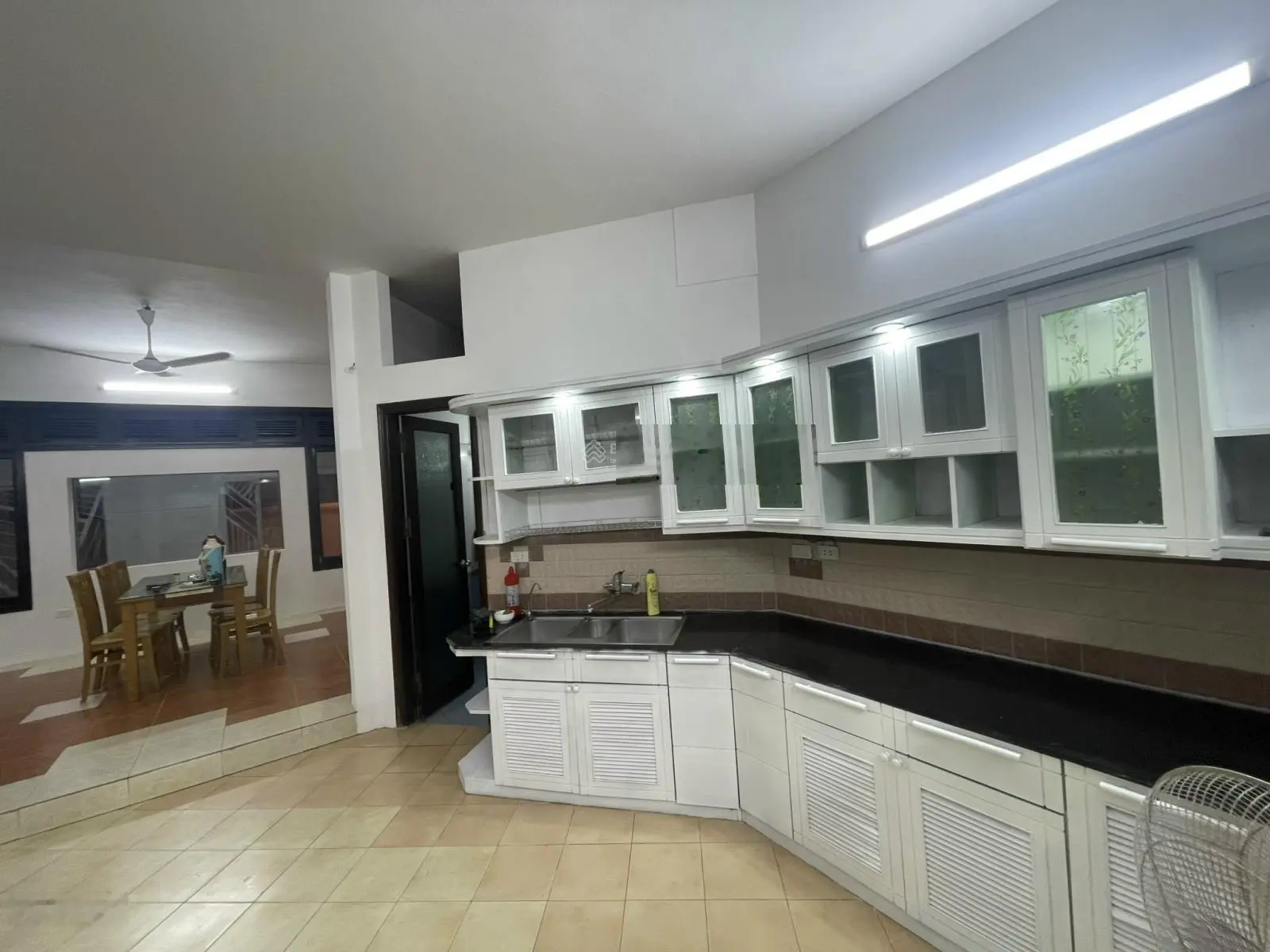 Bán nhà Yên Hòa, 1 nhà ra phố, ô tô, kinh doanh, lô góc, kinh doanh, 65m2, 15 tỷ, 0903 784 ***