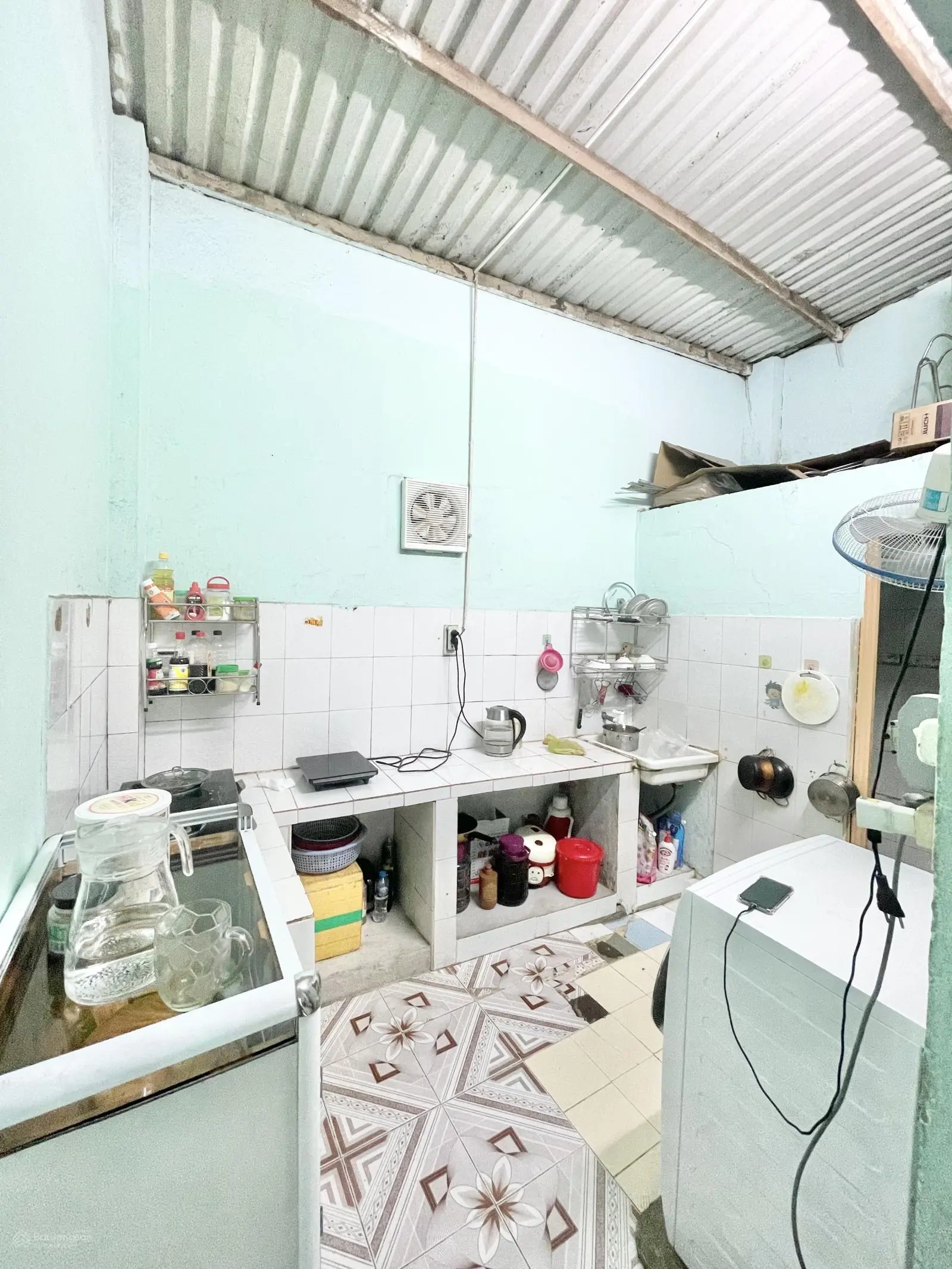Cần bán nhà sổ riêng 2,2 tỷ gần chợ xóm vắng gần đường nguyễn trãi phường dĩ an