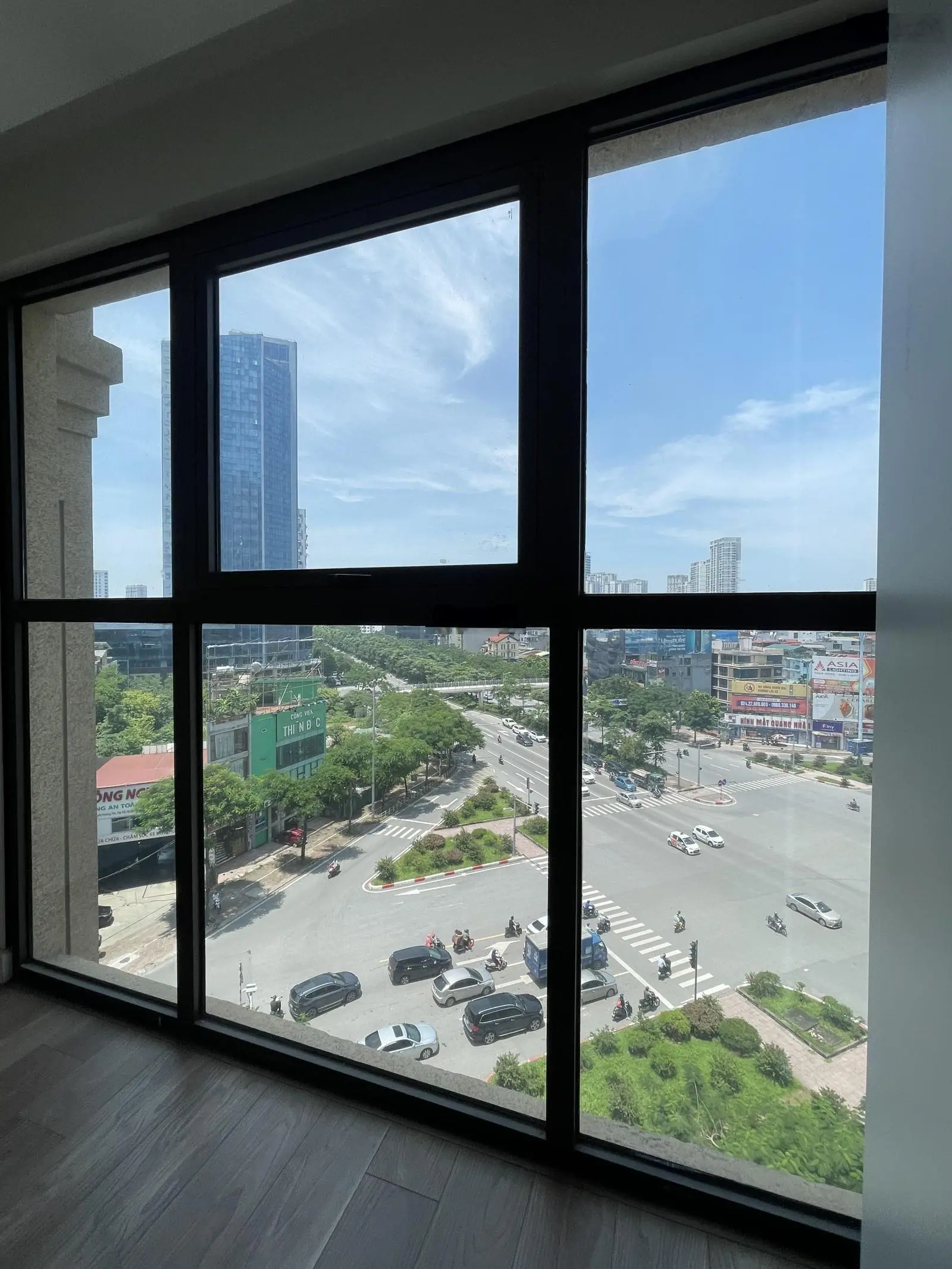 Căn 2N1VS view ngã tư Võ Chí Công. Giá tốt nhất thị trường