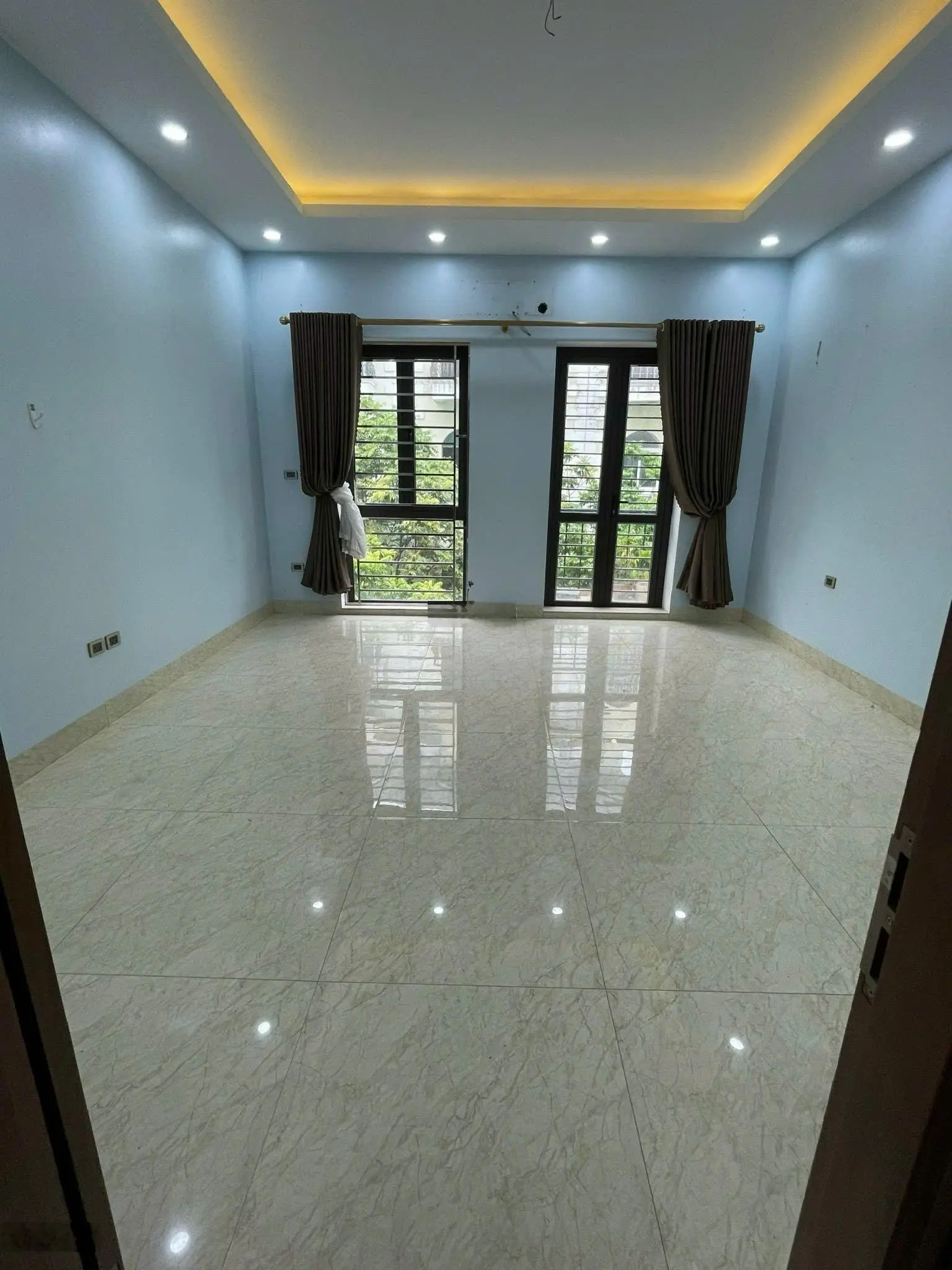 Bán biệt thự 75m2 tại Sol Lake Villa, Yên Nghĩa, Hà Đông, 16 tỷ VND, view đẹp, nhiều tiện ích