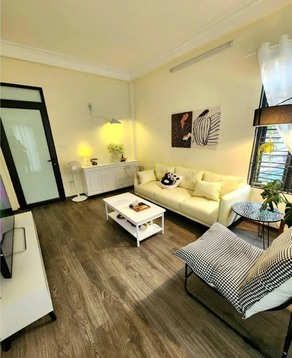 (Oto tránh lô góc - ngõ thông) Tân Mai 35/40m2 5T, kinh doanh