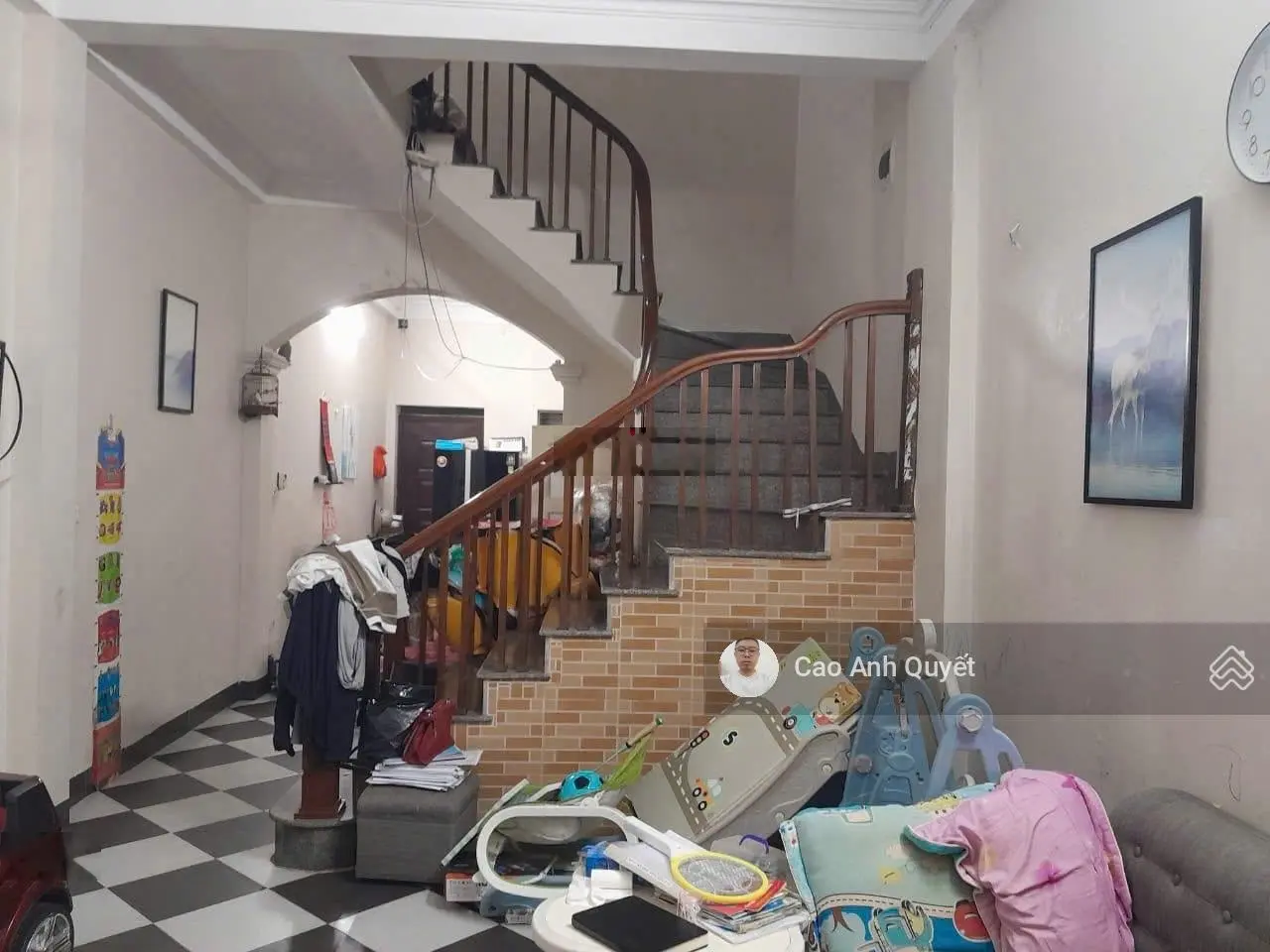 Bán nhà 34m2 2T mặt phố view hồ lô góc 2 vỉa hè MT 5m Quận Tây Hồ 27,5 tỷ Nguyễn Đình Thi
