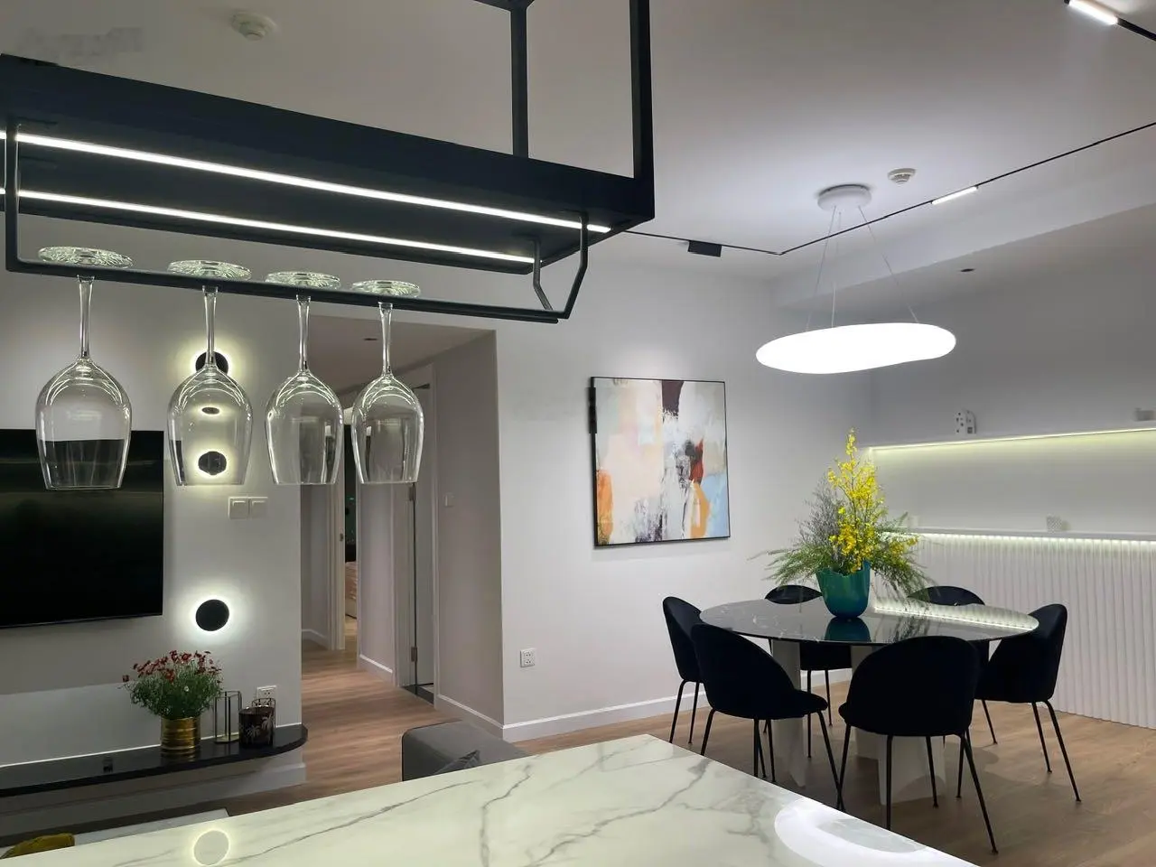 Cập nhật giỏ hàng cần bán nhanh căn hộ Saigon Royal quận 4 gía tốt. LH: 0909 024 ***