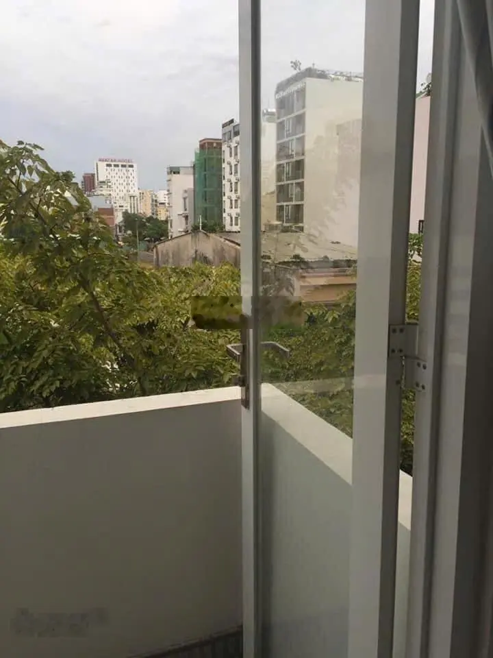 Bán nhà 3 tầng mặt tiền đường an thượng 17 , vị trí sát đường đỗ bá .