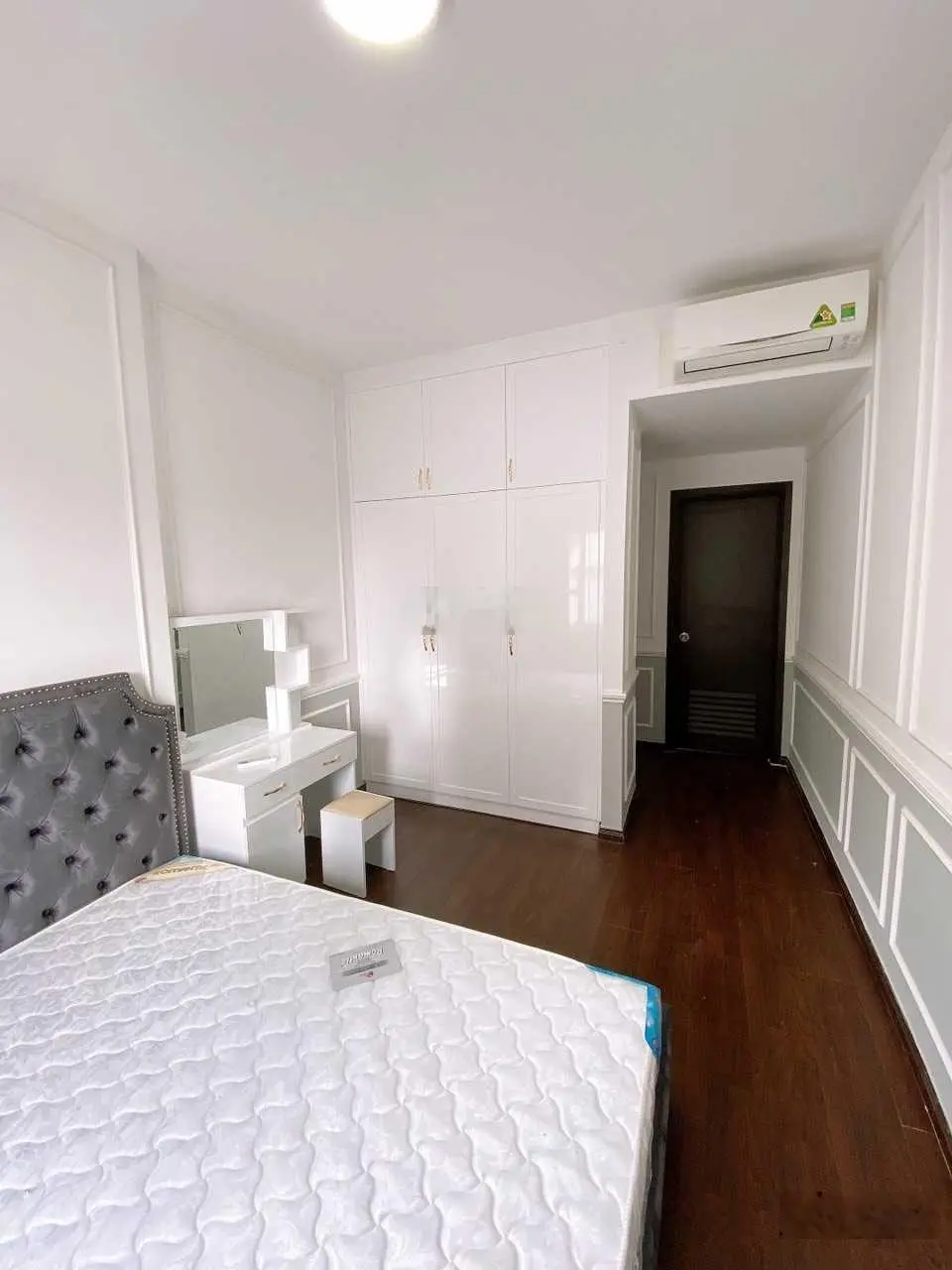 Bán căn hộ Botanic Tower, DT:93m2, 2PN, 2WC, có sổ, giá 4,65 tỷ (giá thật), LH 0903 318 *** Minh