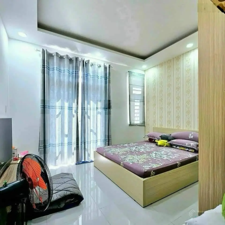 Bán nhà mặt tiền Tân Châu, víp Tân Bình, 93m2, 4 tầng mới, dòng tiền 50tr/tháng, nhỉnh 22 tỷ TL