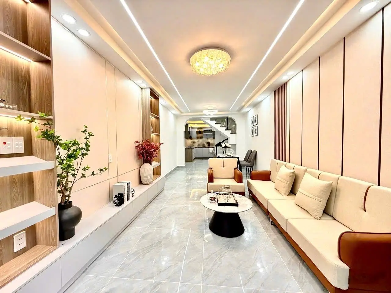 Bán nhà mới xây tại Trần Nguyên Hãn, Lê Chân, Hải Phòng, ngay gần mặt đường, SĐCC, giá siêu tốt
