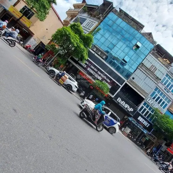 Bán nhà phố Trần Đại Nghĩa, vị trí mặt phố chính giữa ngã 4 Trần Đại nghĩa- Lê thanh nghị, KD đỉnh