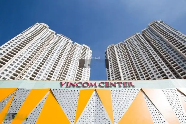 Bán 3 phòng ngủ đẹp, ban công ĐN view hồ tòa C7 Vicom - Vinhomes D'Capitale Trần Duy Hưng