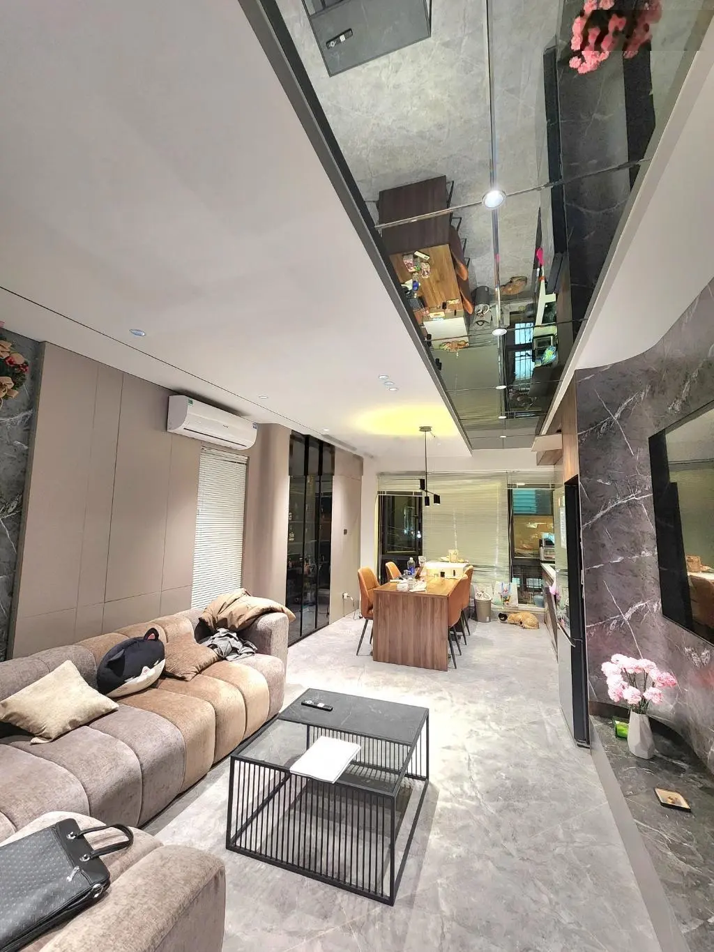 Cầu thang máy fun nội thất phố trạm - đàm quang trung - long biên hà nội 50m2