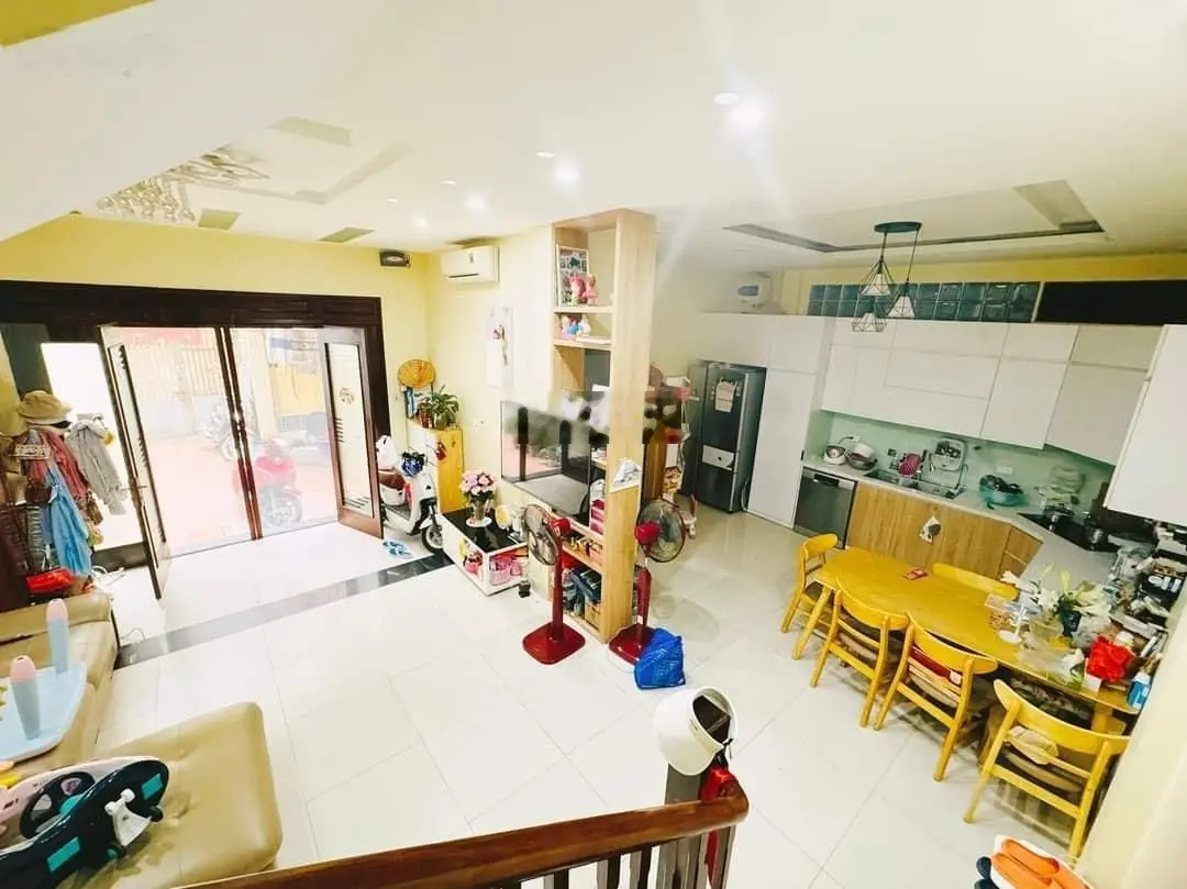 Hot, ĐƯỜNG LÁNG-ĐỐNG ĐA-HÀ NỘI, DT: 68/49m2 x 6 Tầng-MT:4,2m / Giá: 9,25 Tỷ