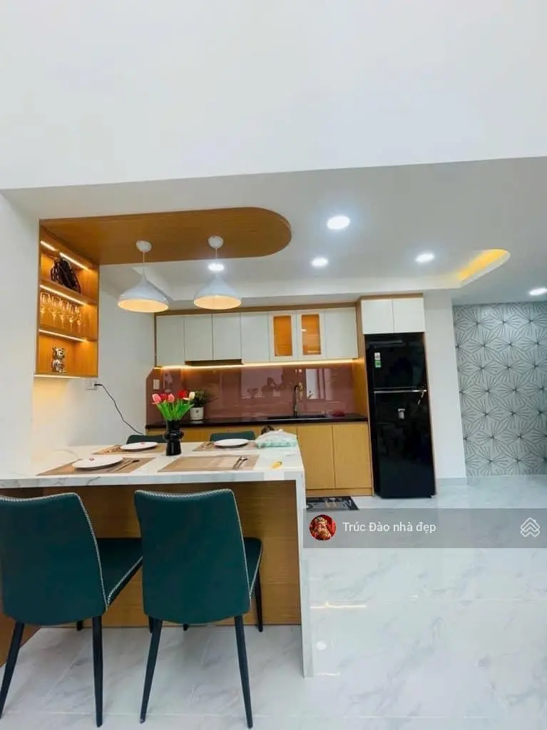 Chính chủ kẹt tiền cần đẩy nhanh nhà ngay tại hẻm kinh doanh Vườn Lài, Tân Phú (50m2) 3,45 tỷ, SHR