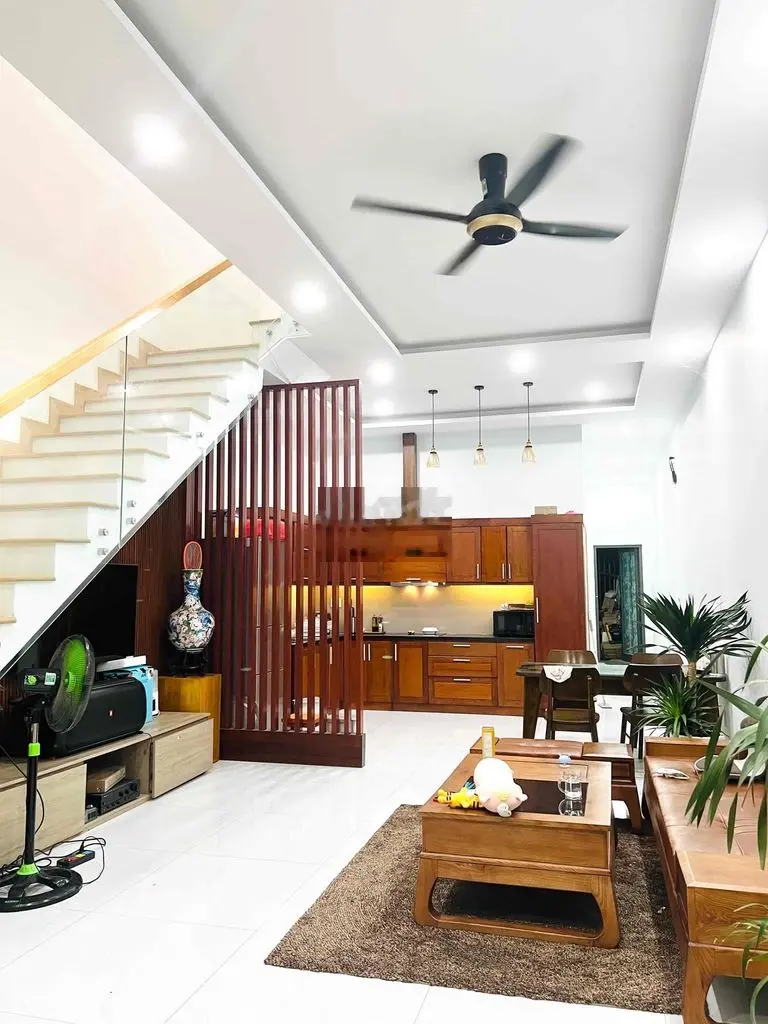 BÁN NHÀ HAI TẦNG: kiệt 6m Tôn Đản. Cẩm Lệ. - Kiệt oto đậu đỗ