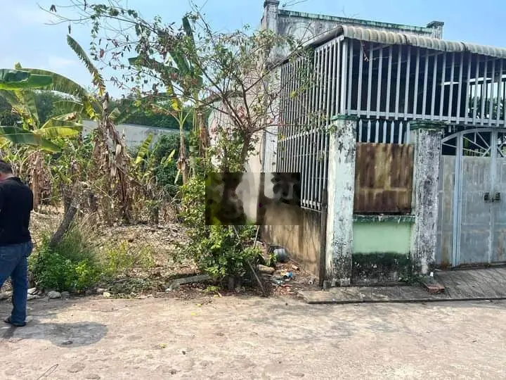 Chủ nợ ngân hàng cần tiền bán gấp lô đất, giá chỉ 1 tỷ xxx nhỏ thôi.