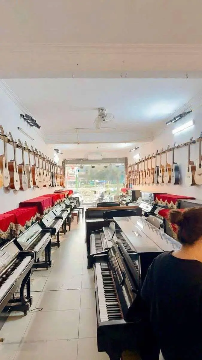 Bán nhà mặt phố Khương Đình, 47,9 tỷ, 128m2, hàng hiếm tại Q.Thanh Xuân, Hà Nội