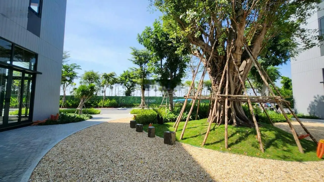 Siêu phẩm căn gốc xịn. Ngay clubhouse, mặt sông và có cây cổ thụ - River Townhouse