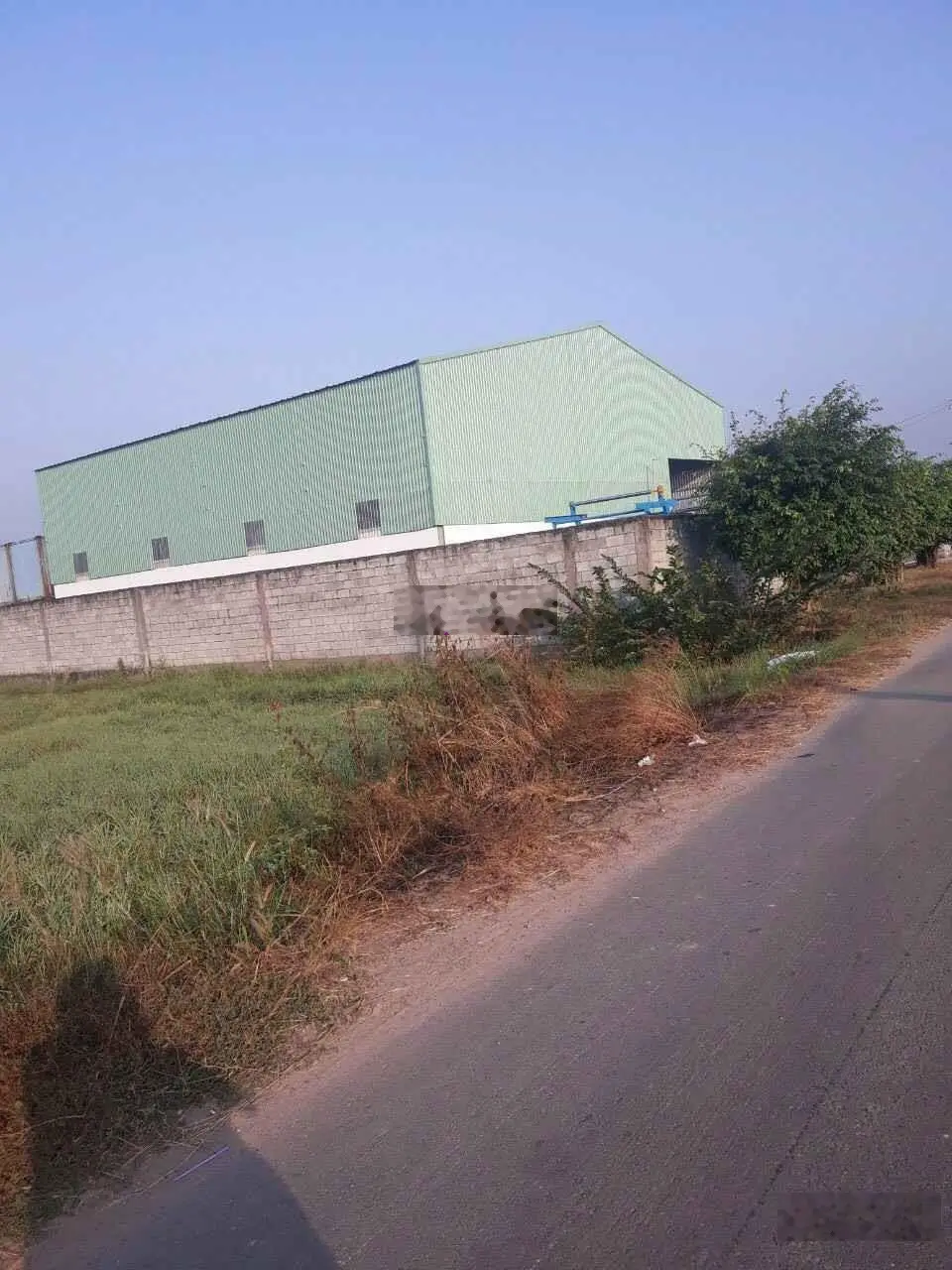 Bán nhà xưởng mặt đường huyện Tiên Lãng, 1000m2, mặt tiền rộng 20m, sẵn nhà xưởng