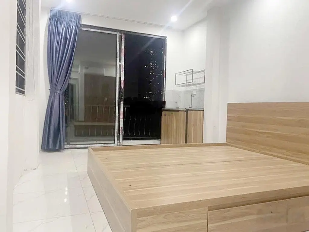 Phú Diễn , căn hộ cc mini 8p full nội thất , vỉa hè , ô tô tránh , chào 11,5 tỷ