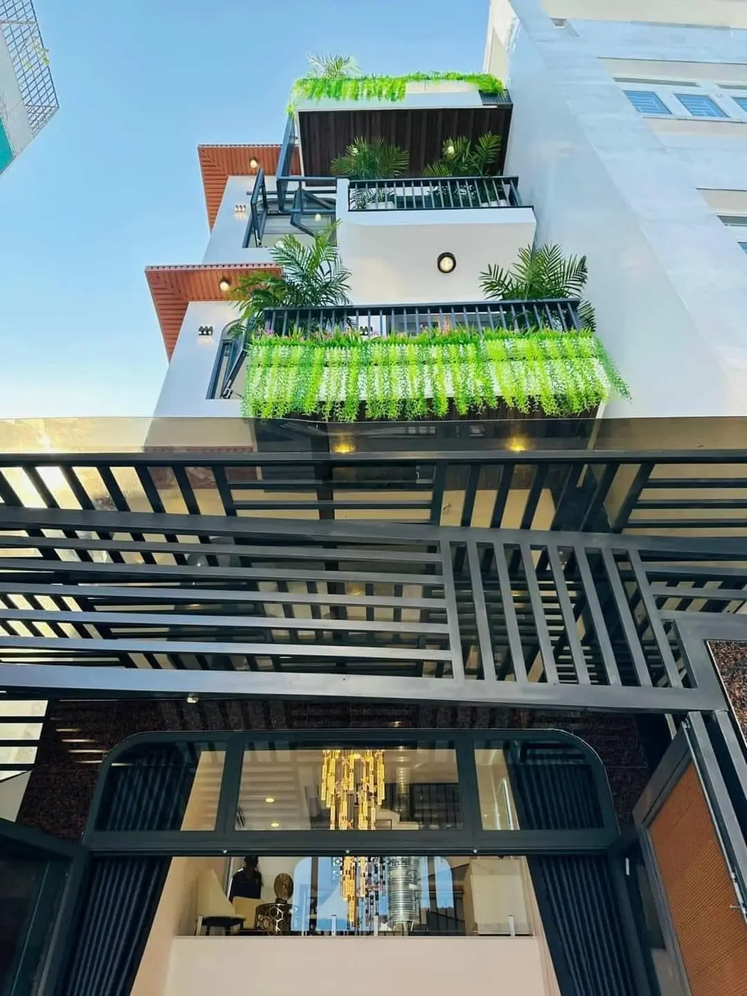 Cần tiền bán gấp nhà hẻm xe hơi Nguyễn Thị Minh Khai, Bến Nghé, Quận 1. Giá chỉ 4,8 tỷ. 0906 806 ***