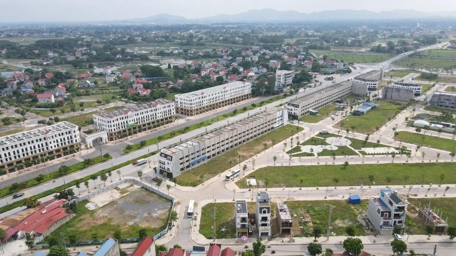 Cần bán lô 100m2 đẹp nhất không lỗi