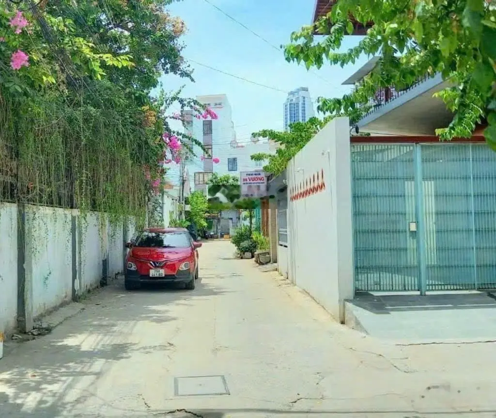 Nhà 2 tầng cực đẹp hẻm nguyễn biểu, vĩnh hải, nha trang - 156m2 ngang 7,97m - giá 8,58 tỷ