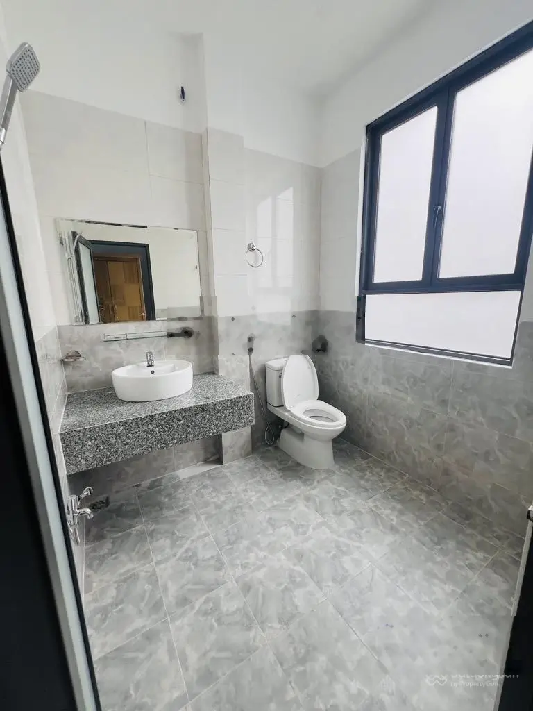 Bán Nhà 102.6 M2 - Hẻm Xe Hơi - Trục Huỳnh Tấn Phát Gần Chợ Phú Thuận Quận 7 - 6.390T TL.