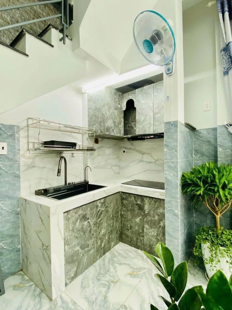Nhà cho thuê 14tr/tháng cần bán đường Đỗ Quang Đẩu 52m2 cách Phố Đi Bộ 50m nhà sổ riêng, Giá 3tỷ670