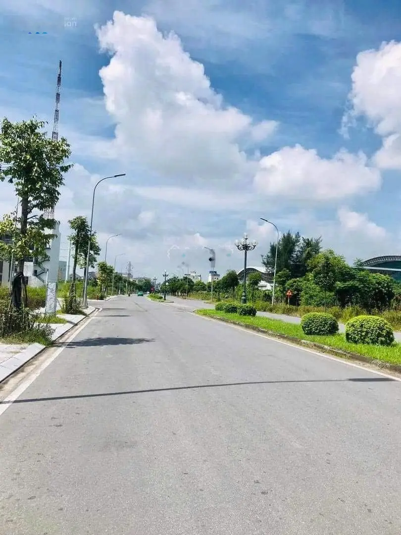 Bán lô đất biệt thự mặt đường Võ Nguyên Giáp áp lô góc, đẹp không lỗi gì