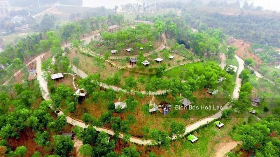 Duy nhất 23.000m2 mặt hồ Ngọc Linh Tiến Xuân, Thạch Thất. Giá nét nhất. LH 0929 638 ***