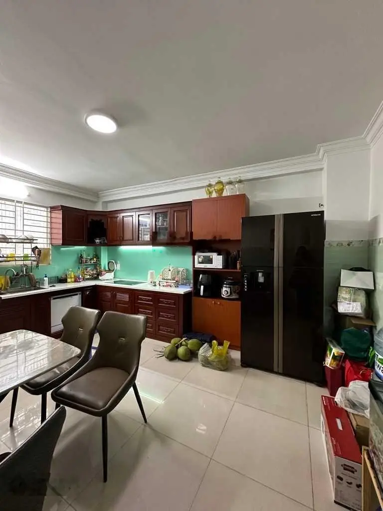 HIẾM, nhà VIP 2 mặt hẻm 6m trước sau, Nguyễn Hồng Đào, 4 tầng, vuông A4