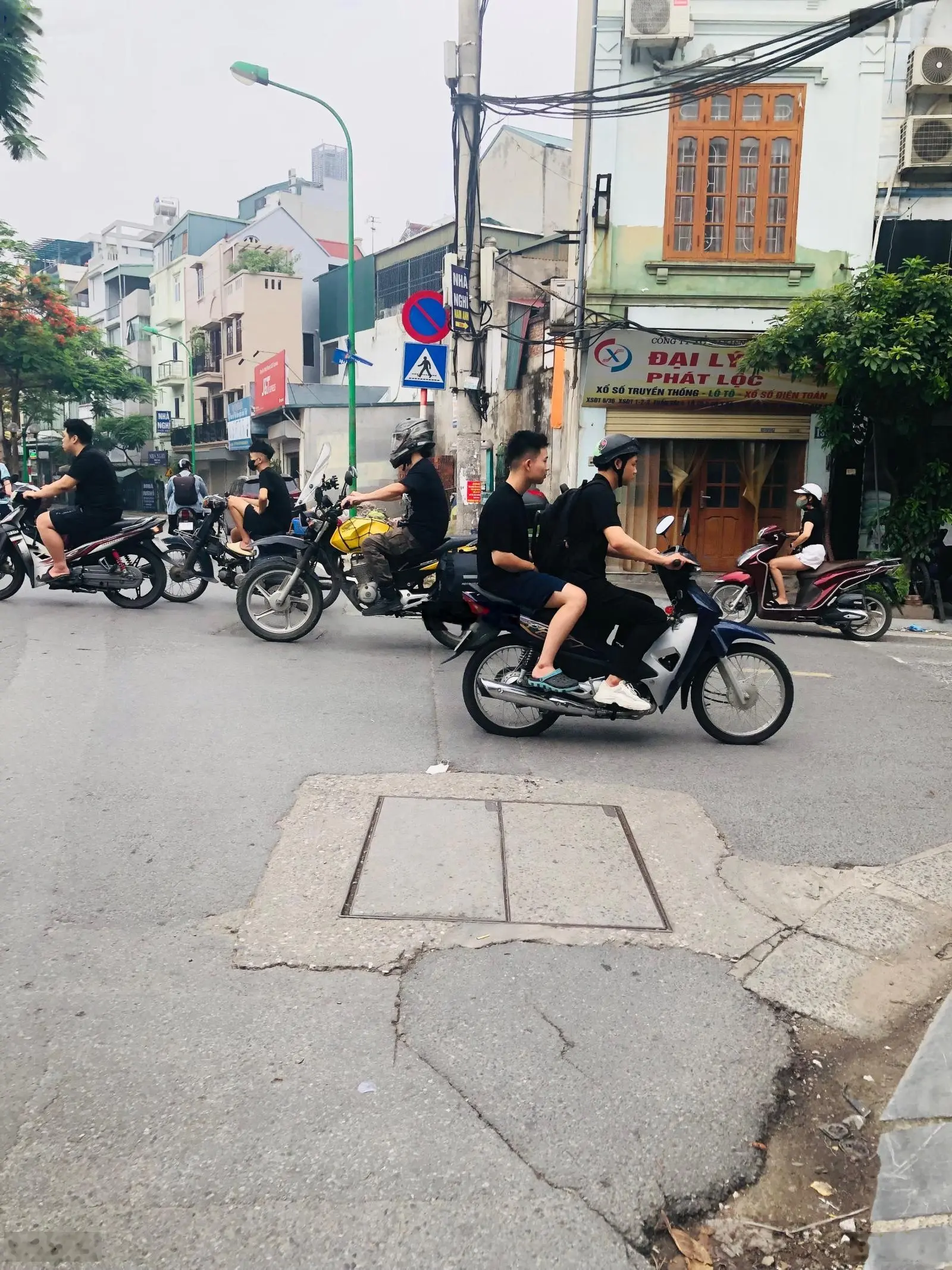 Trần Đại Nghĩa giá đầu tư - 13,6tỷ có TL - nhà 1 tầng MT 3,8m DT 56m2 sổ vuông đẹp - cho thuê 20tr