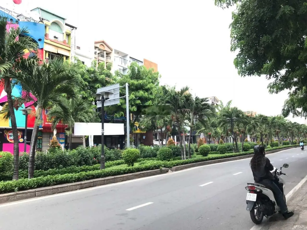 Hàng ngon hiếm ngang rộng! MT đường Bàu Cát đôi, Tân Bình 12x26m 2 tầng, giá 57 tỷ0941 732 ***