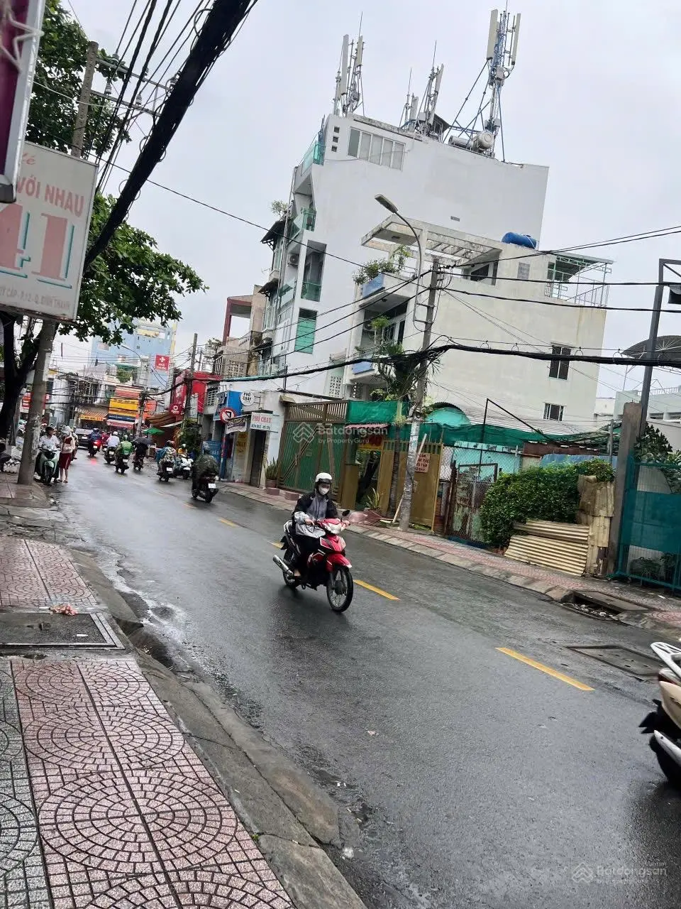 Bán nhà mặt tiền Trần Quý Cáp P12 Bình Thạnh đang kinh doanh CHDV thu nhập 55 - 60tr / 1th