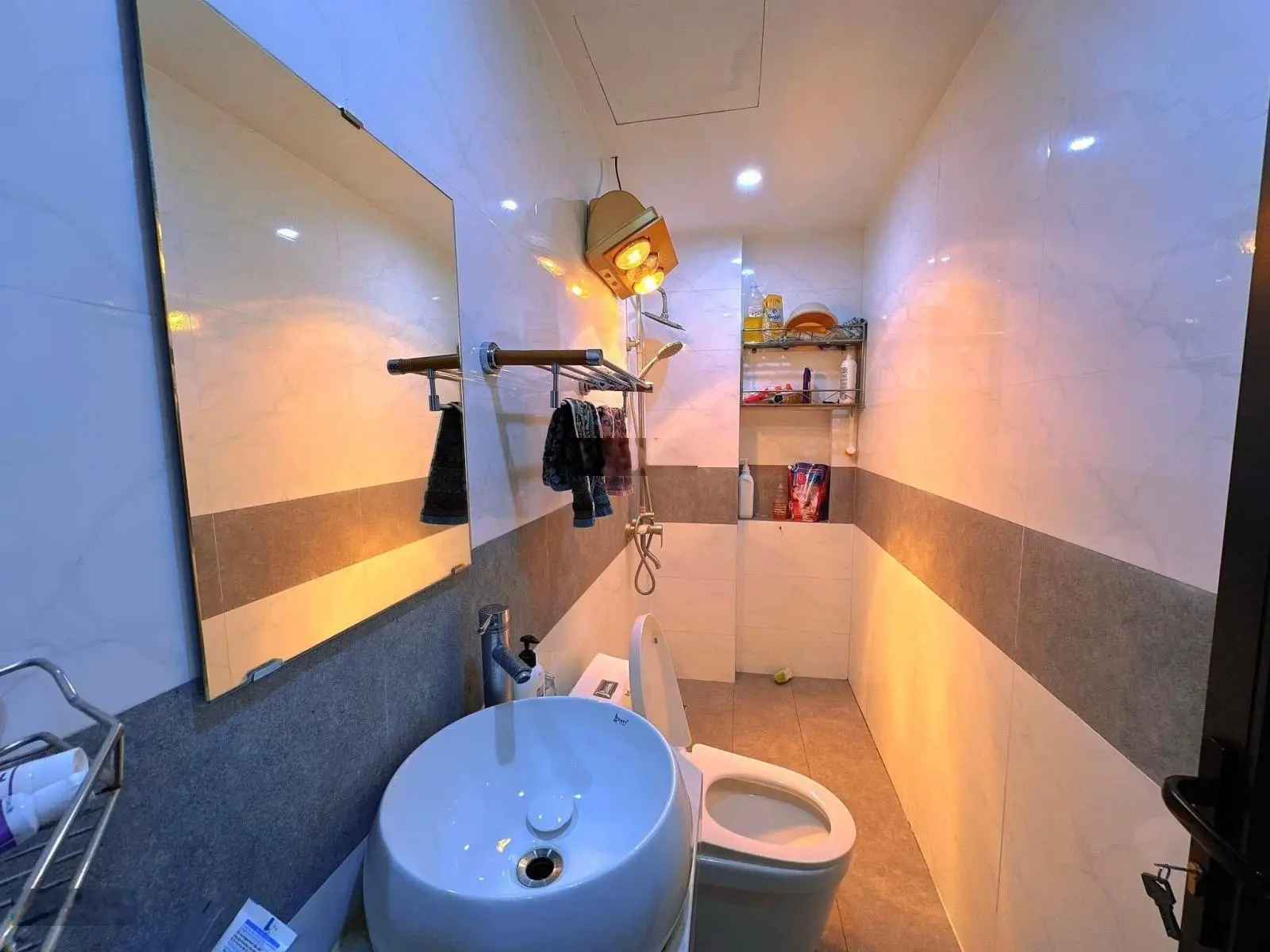 Bán nhà mới đẹp, Doãn Kế Thiện, Mai Dịch, thang máy, gần phố, 37m2x6T, MT 4.5m chỉ 7,x tỷ