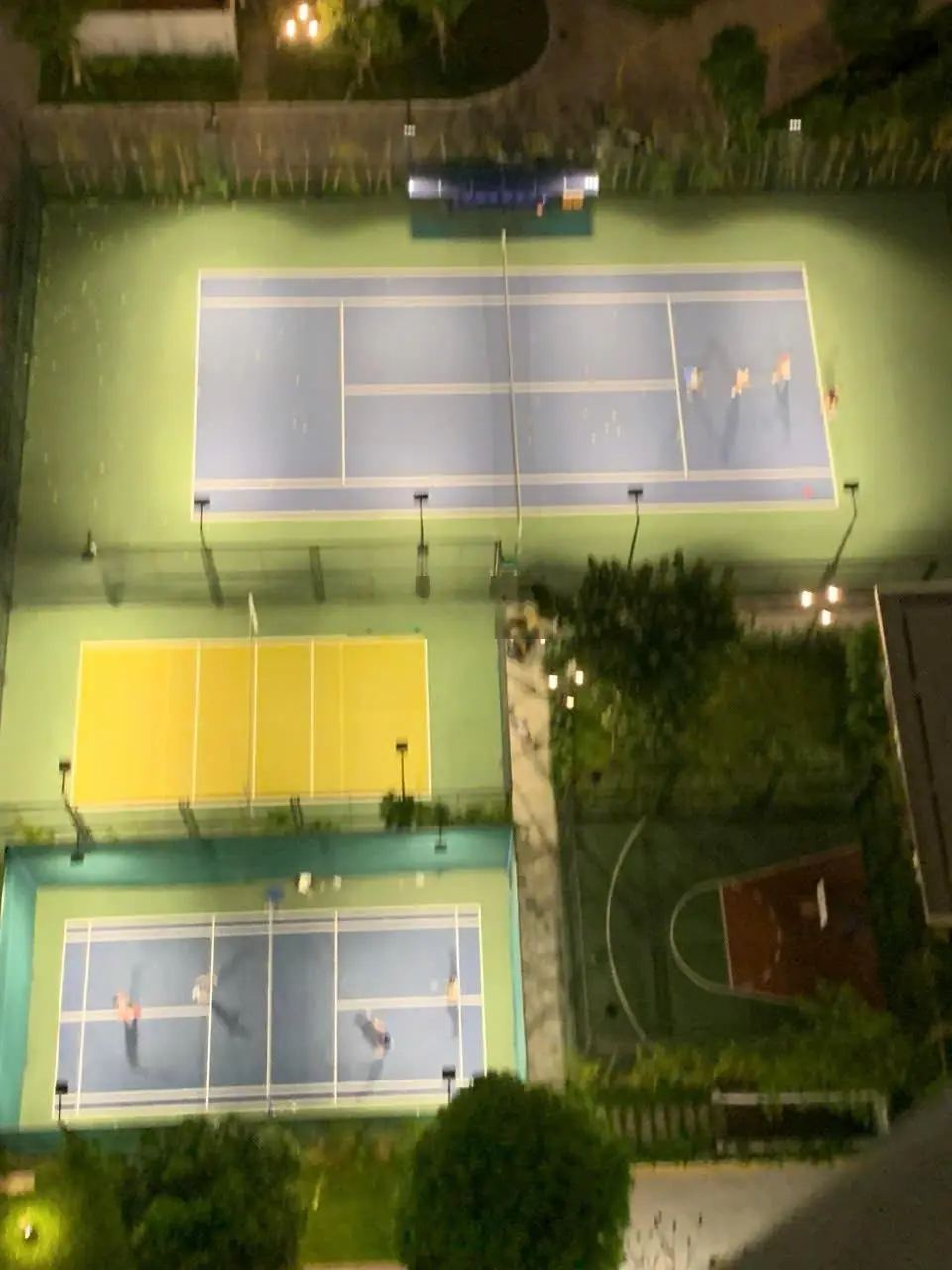 Mình bán căn 3 phòng ngủ - bc đông nam - View bể bơi - 95m2 Toà S3.03 Vinhomes Smart city