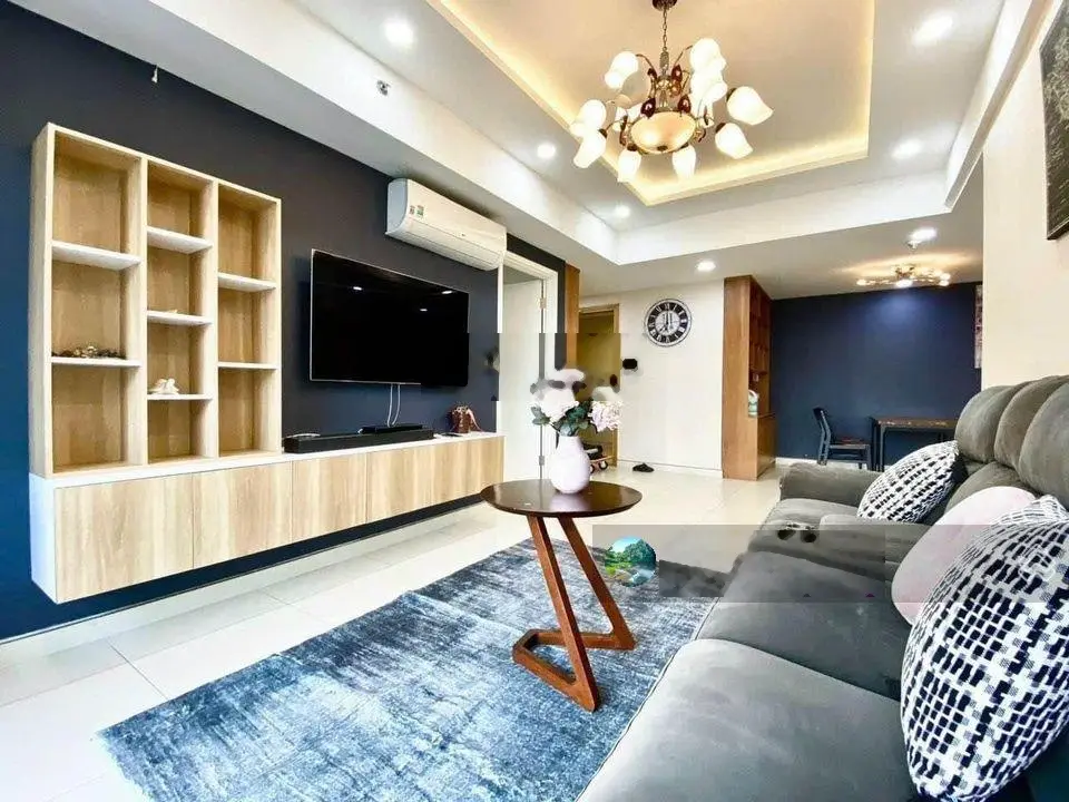 Cô chủ cần bán căn hộ Topaz Home - Quận 12 66m2, giá 1 tỷ 570 TL nhẹ. 2PN - 2WC, sổ hồng chính chủ