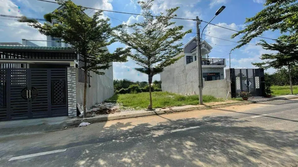 Đất nền nhà phố sang tên công chứng ngay - Gần Trạm Thu Phí Bửu Long