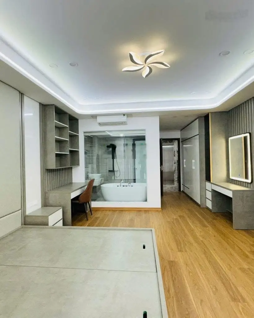 39 tỷ nhỉnh có nhà mặt phố Trung Kính - 8 tầng * 76.5m2 - ô tô tránh - view 3 mặt phố