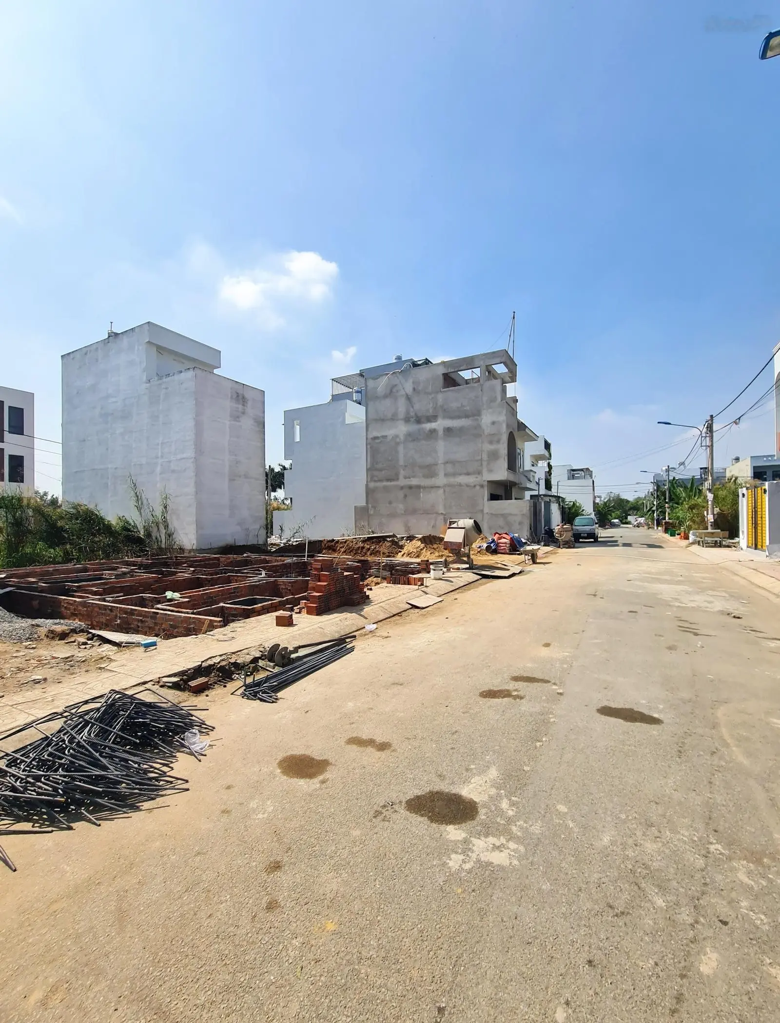 Bán nhà mới 100%, 502m 54m2, 3PN, 3WC, 1T 2L, đường 9m, KDC Đ. Long Thuận, gần Vin Quận 9