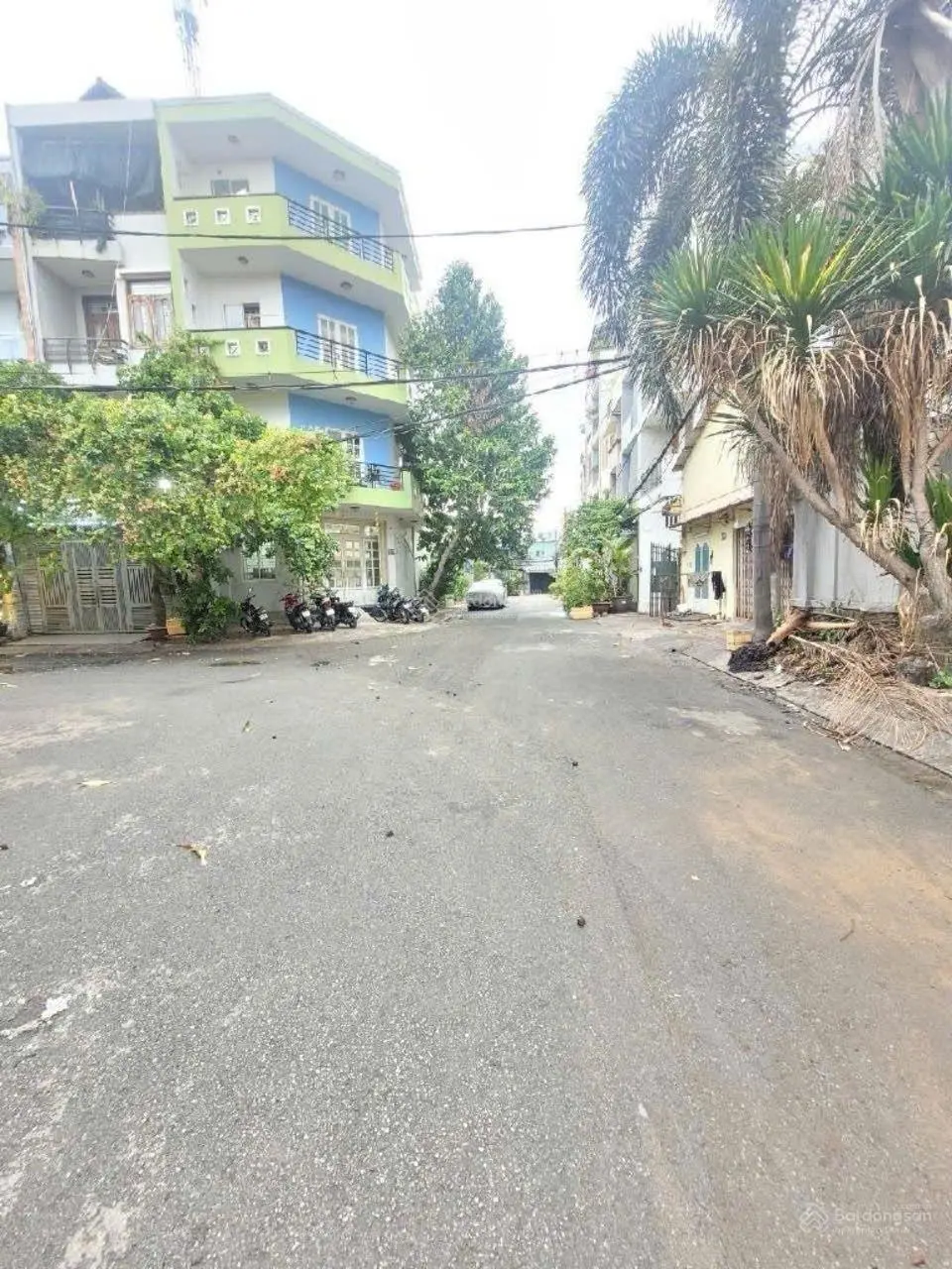 BIỆT THỰ ĐANG KINH DOANH CHDV , NGANG 10M , HXH - THU NHẬP 360 Triệu/NĂM - P13, BÌNH THẠNH